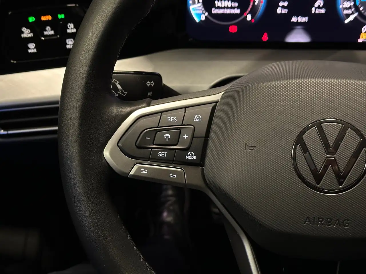 Volkswagen Golf Variant VIII 1.5 TSI Life *NAVI*KAMERA*LED plus*CarPlay* — Galerie du véhicule 17