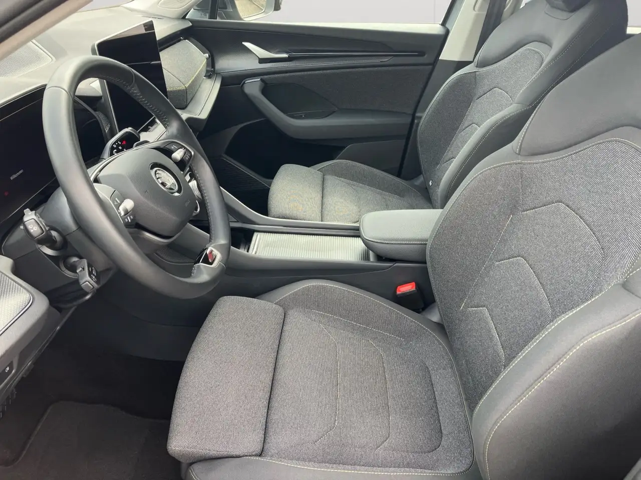 Skoda Kodiaq 1.5eTSI DSG Selection NAVI/ACC/KAM/LED — Vehicle gallery 10