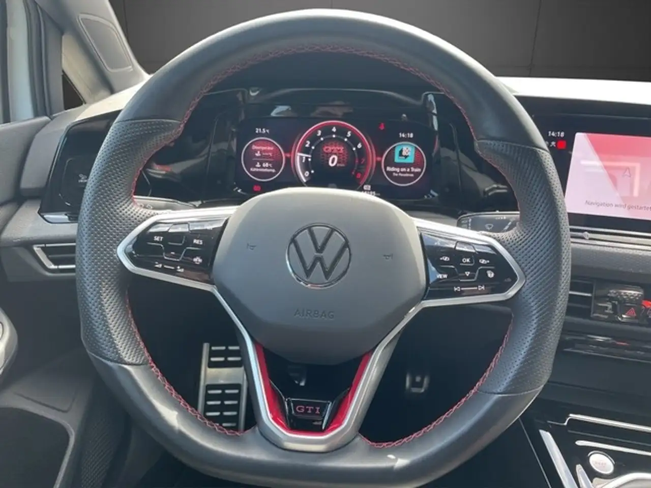 Volkswagen Golf GTI 2.0TSI *LED+SHA+PDC+ — Galería del vehículo 12