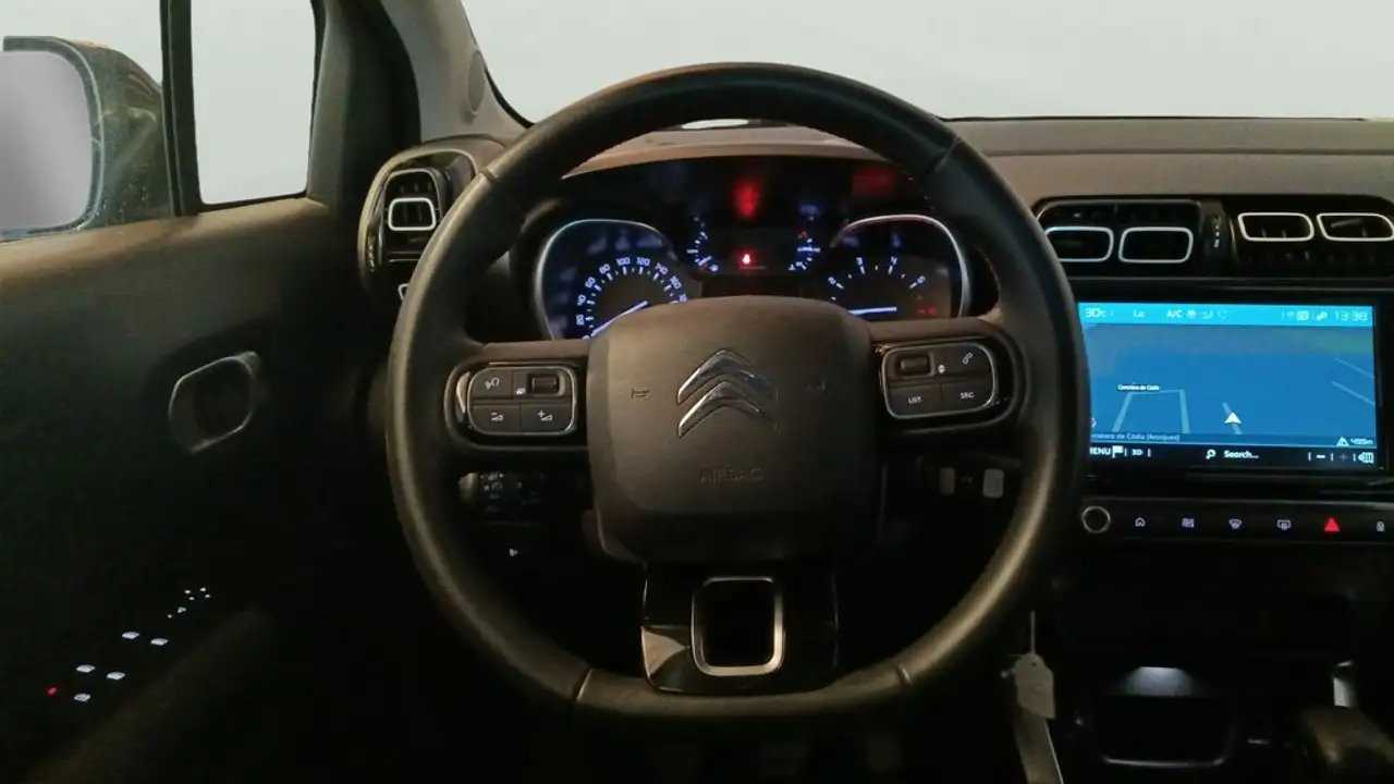 Citroen C3 Aircross Puretech S&S Plus 110 — Vehicle gallery 9