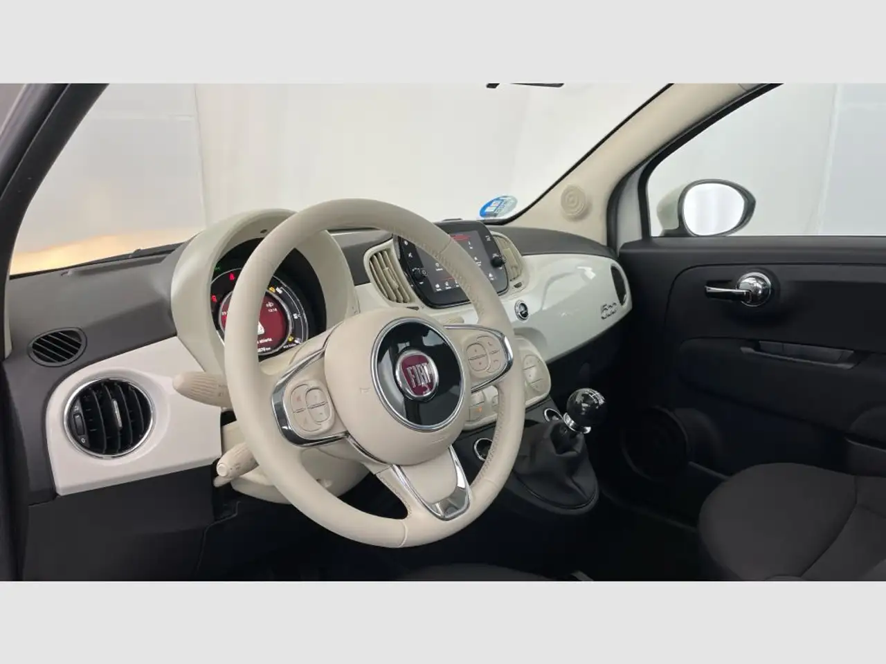 Fiat 500 1.0 Hybrid Dolcevita 52kW — Galerie du véhicule 40