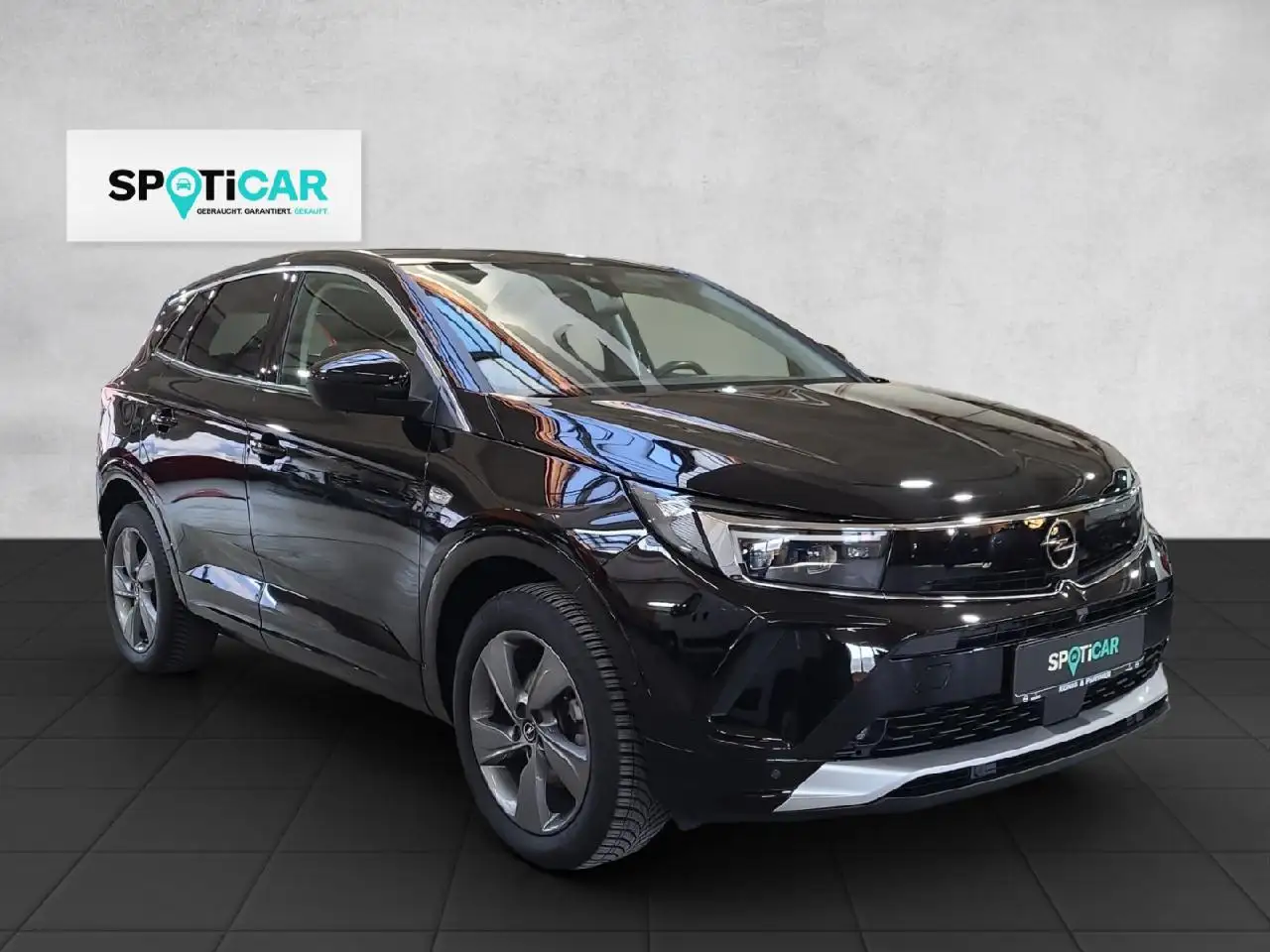 Opel Grandland Elegance 1.2T 96KW/130PS 8AT+AHZV+SHZ+ — Vehicle gallery 8