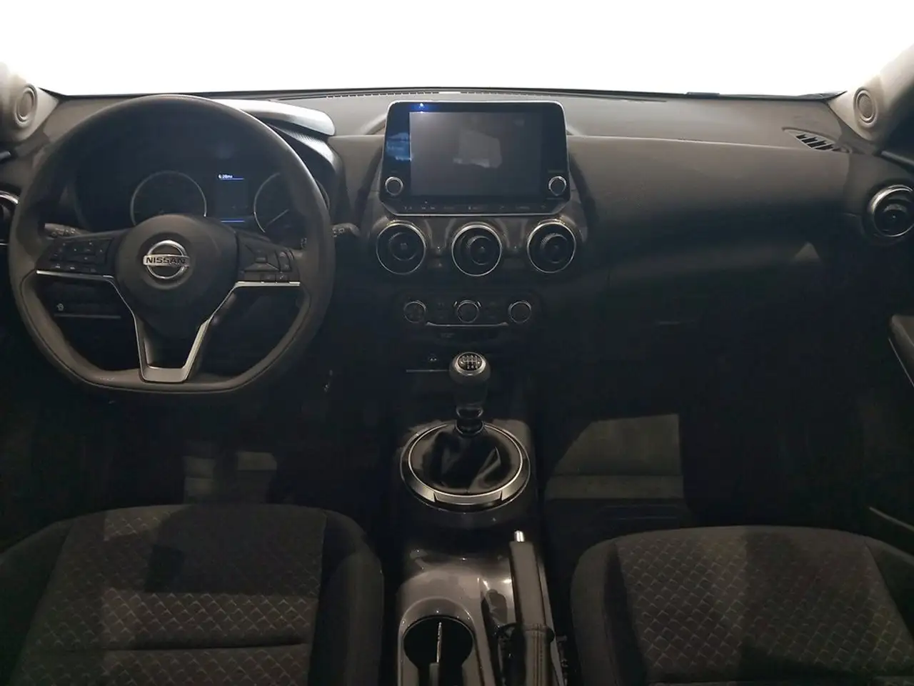 Nissan Juke DIG-T 84 kW (114 CV) 6M/T N-Connecta — Galería del vehículo 15