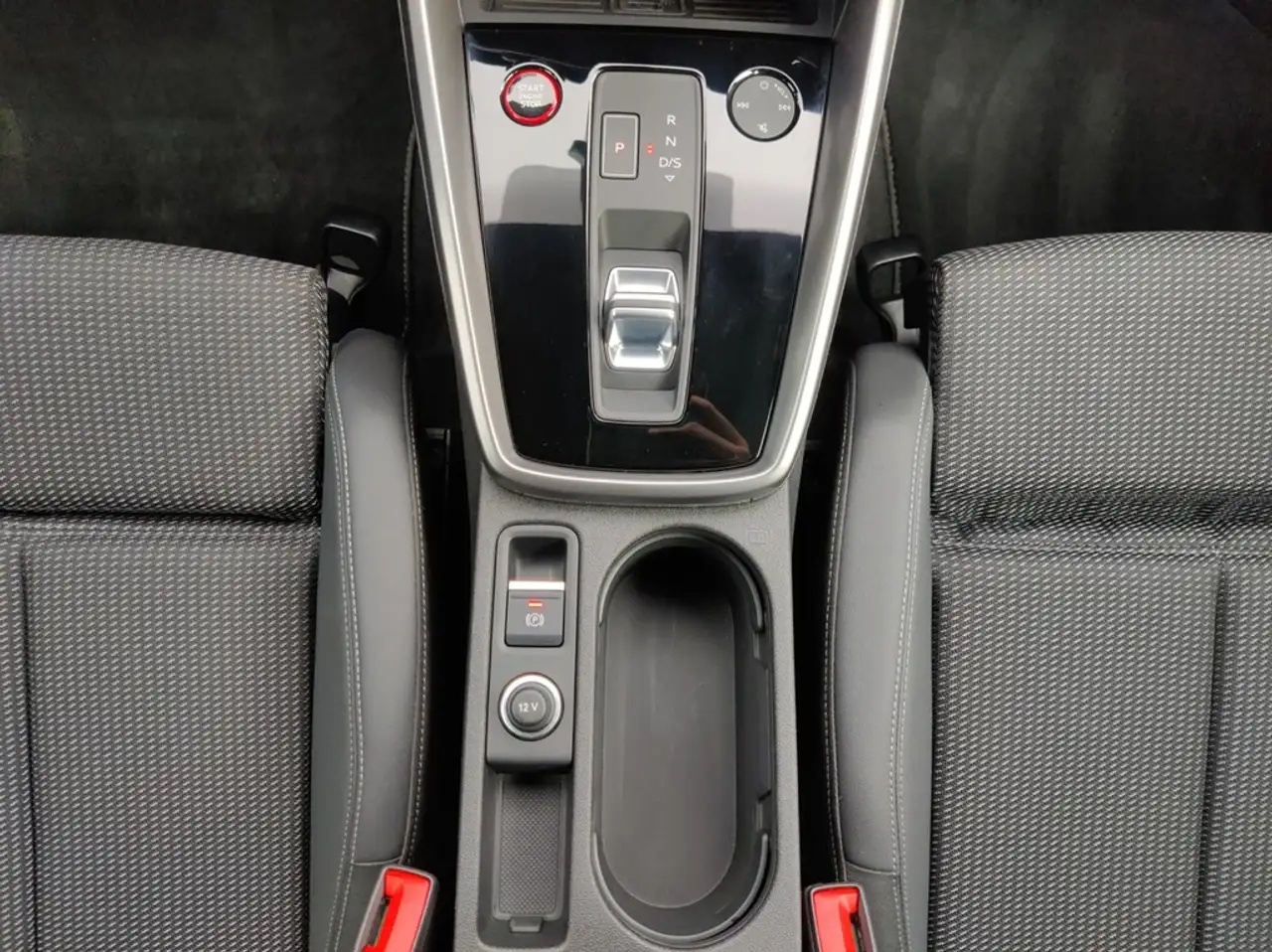 Audi S3 Sportback TFSI quattro S tronic DCC B&O*MATRIX*... — معرض صور السيارة 16