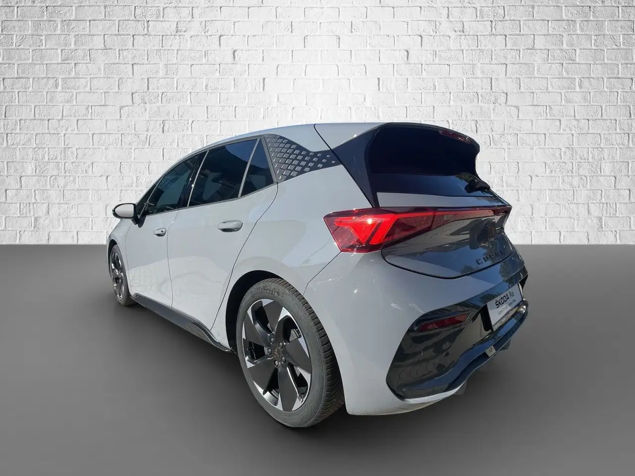 CUPRA Born Direktantrieb 150 kW Einparkh. 62kwhSpur — Galerie du véhicule 3
