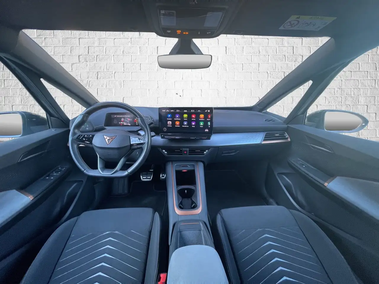 CUPRA Born Direktantrieb 150 kW Einparkh. 62kwhSpur — Galerie du véhicule 13