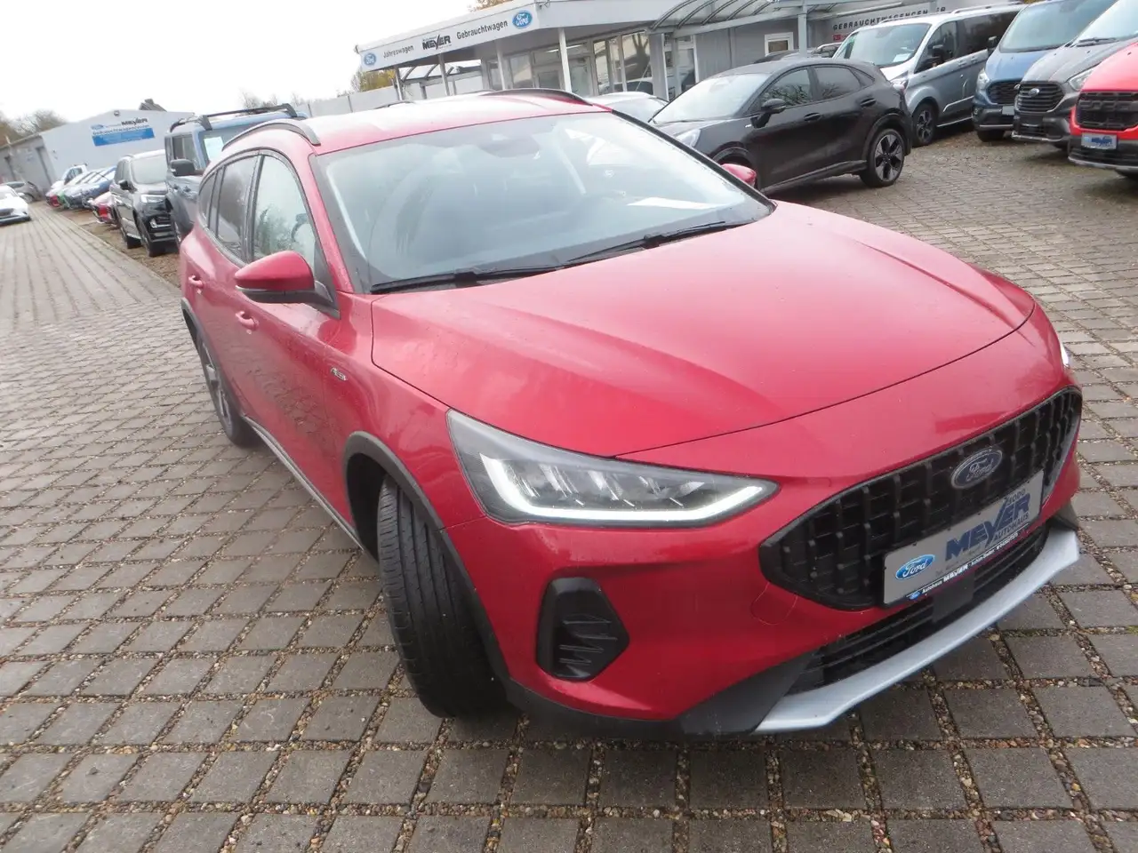 Ford Focus Turnier Active X — Vehicle gallery 4