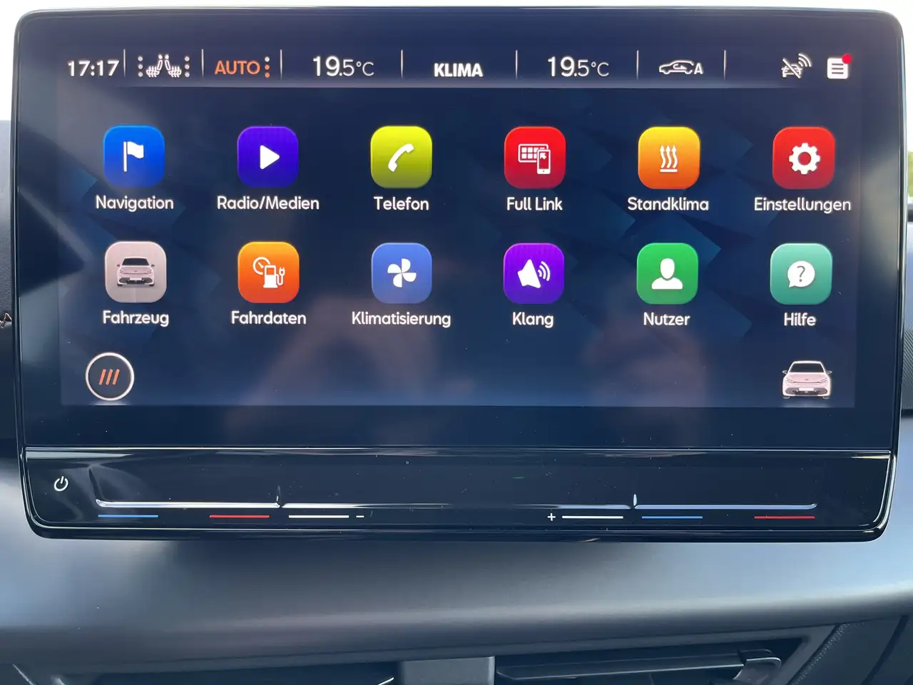 CUPRA Born e-Boost 195€ m.20% Anz. 82kWh WäPu Navi HeadUp — Vehicle gallery 27