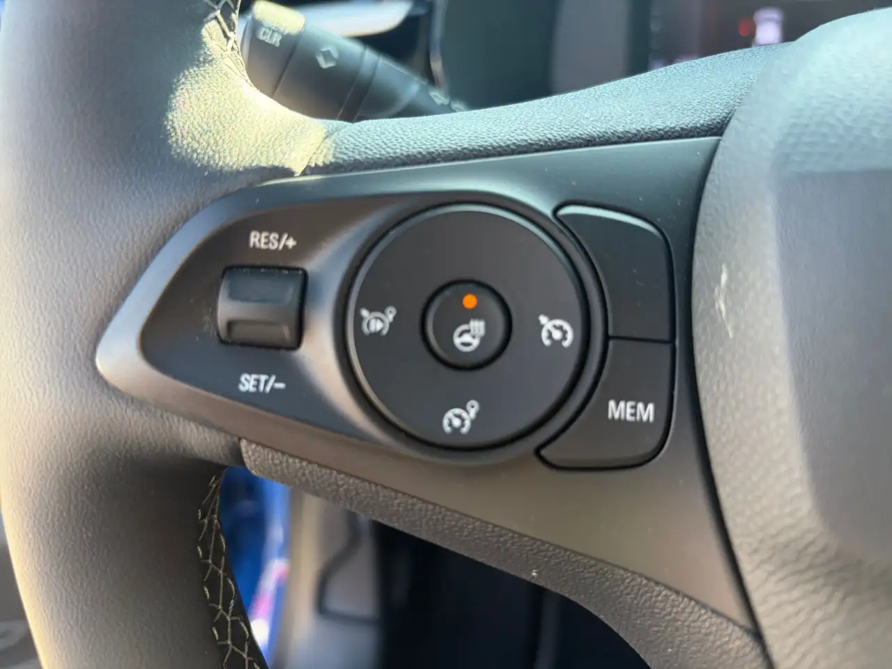 Opel Corsa GS, Voll-LED (IntelliLux), Navi, RFK, PDC v+h — معرض صور السيارة 22