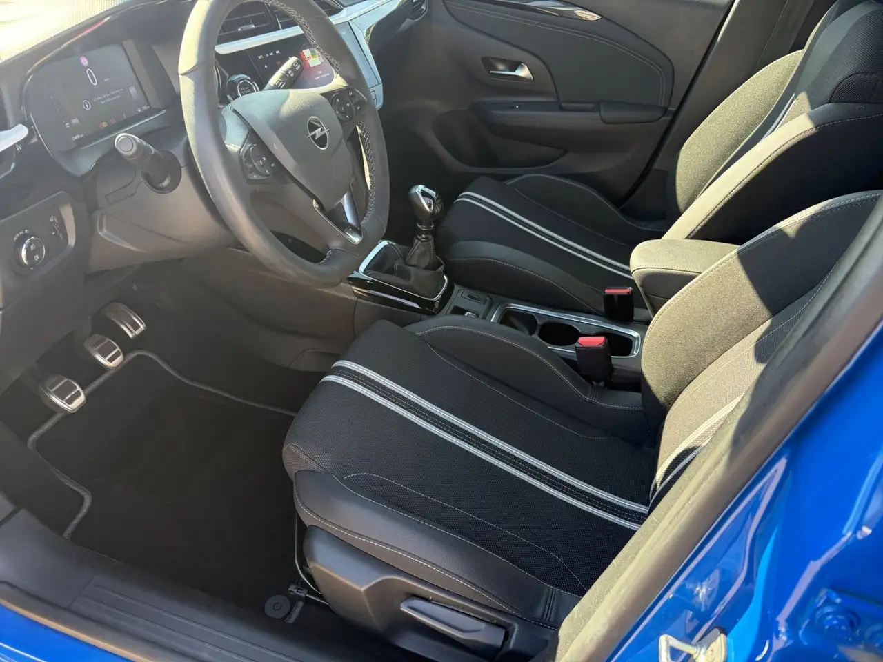 Opel Corsa GS, Voll-LED (IntelliLux), Navi, RFK, PDC v+h — معرض صور السيارة 10
