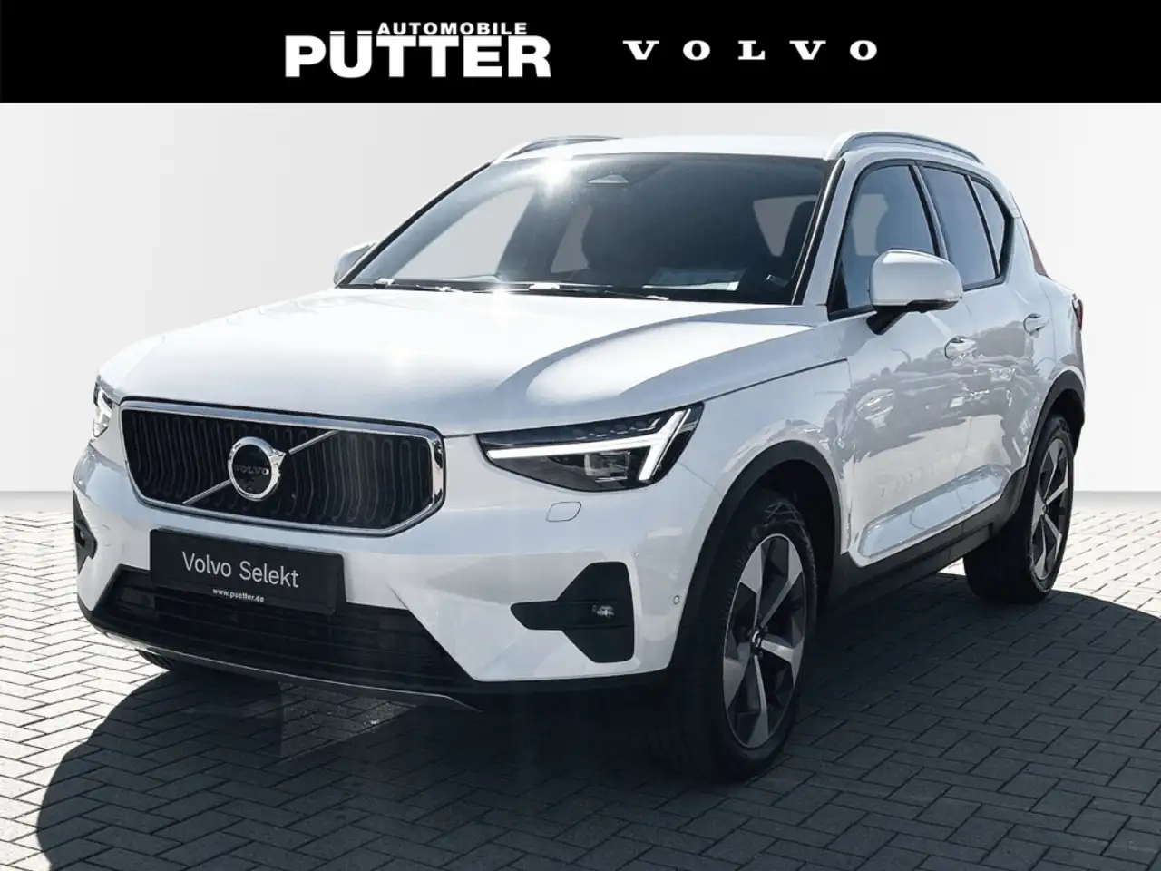 Volvo XC40 B3 Core 19'' ACC 360 Kamera LED DAB Navi Apple Car — Schwerte