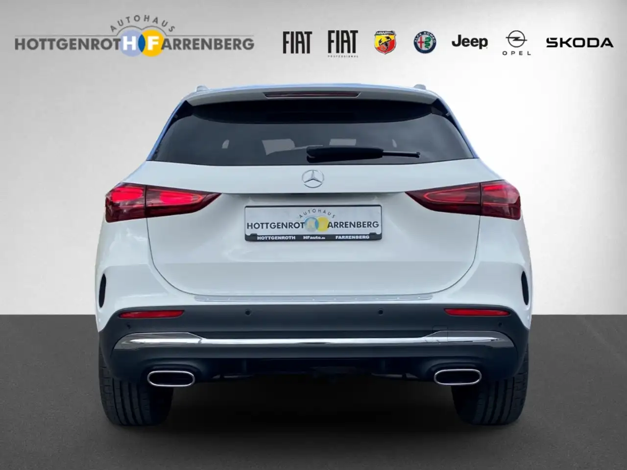 Mercedes-Benz GLA 250 4Matic Sportpaket AHK-klappbar El. Panodach Navi D — معرض صور السيارة 6