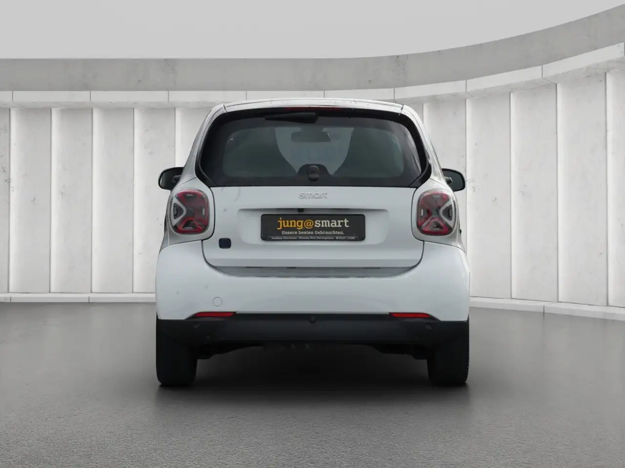smart forTwo EQ fortwo coupe Panorama Winter Tempo Kamera LED — Vehicle gallery 7