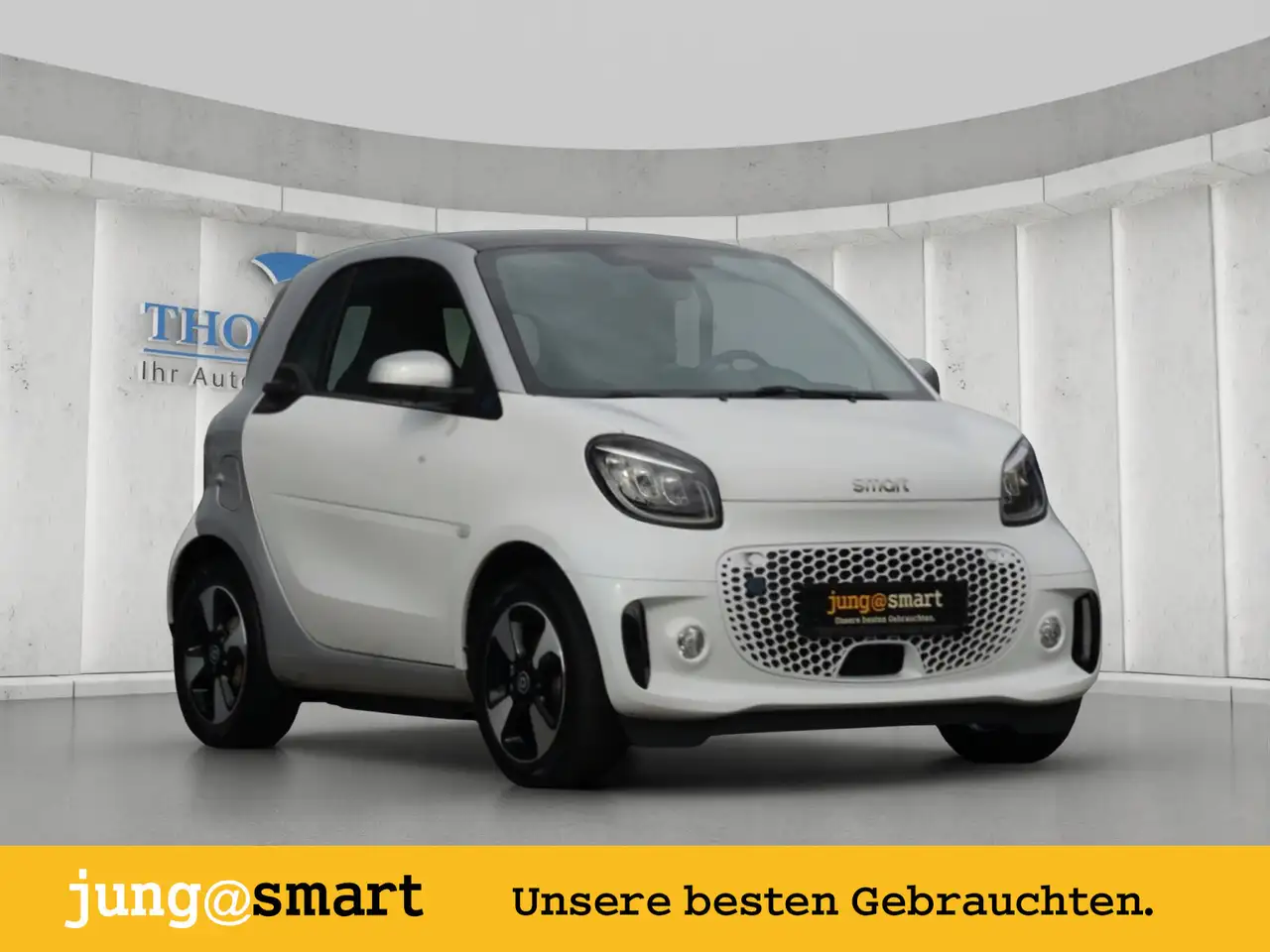 smart forTwo EQ fortwo coupe Panorama Winter Tempo Kamera LED — Schloß Holte-Stukenbrock