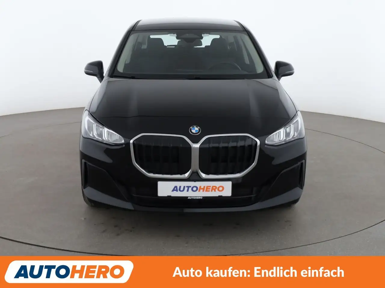 BMW 216 i Active Tourer Aut.*NAVI*CAM*TEMPO* — معرض صور السيارة 9