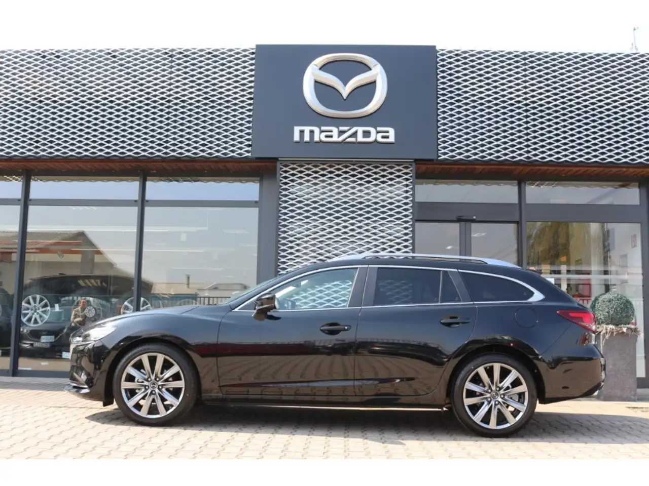 Mazda 6 SKY-G Kombi Exclusive-Line+GJ-RÄDER — معرض صور السيارة 2
