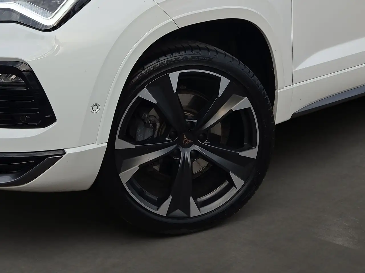 CUPRA Ateca TSI DSG KAMERA+NAVI+APP+LED+GRA+19 ALU! — Galería del vehículo 7