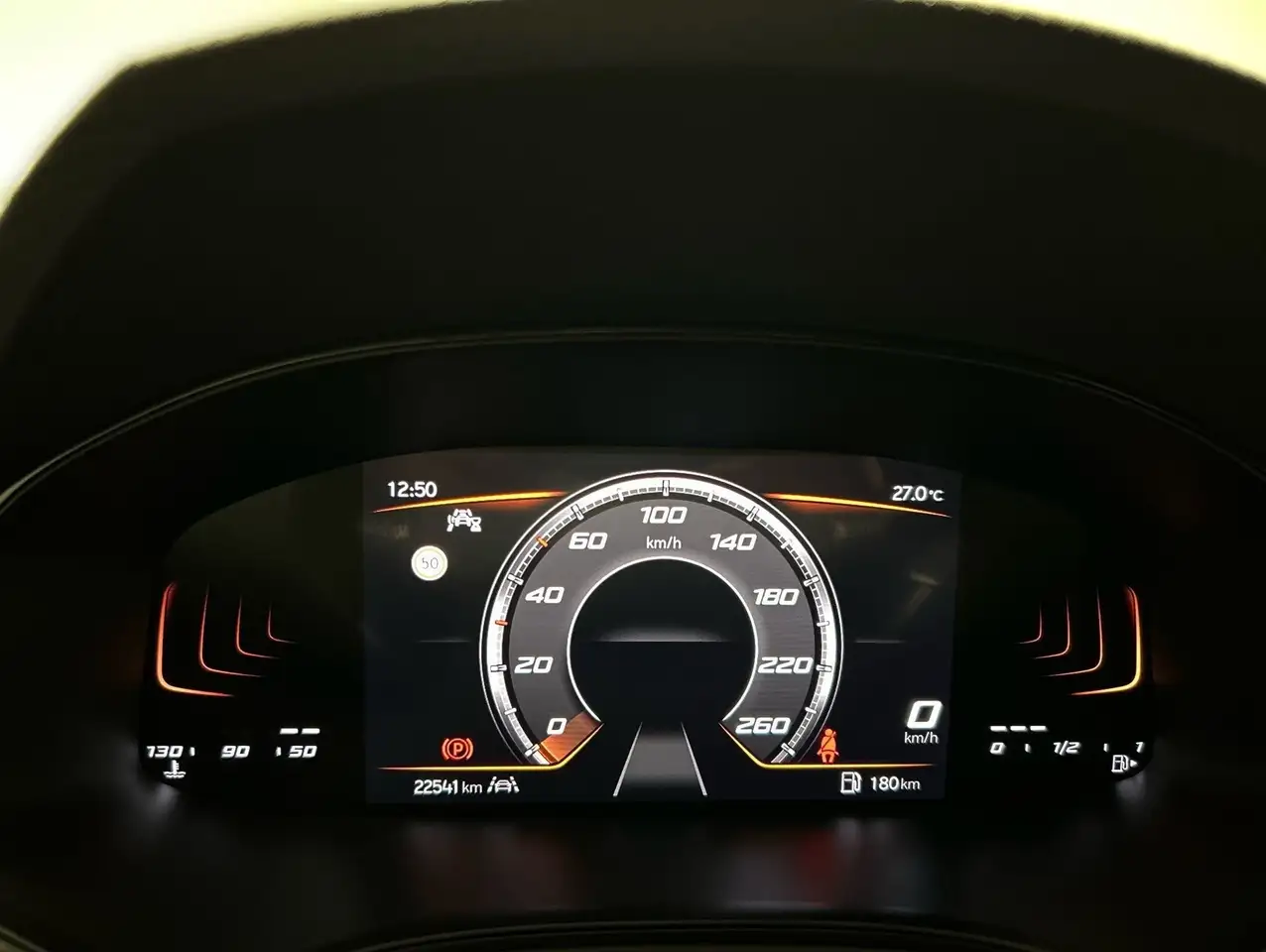 SEAT Arona 1.0 TSI Style CarPlay LED Sitzh Klimaaut. — Galería del vehículo 8