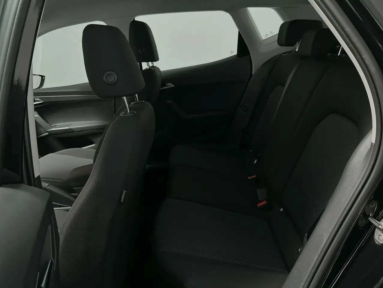 SEAT Arona 1.0 TSI Style CarPlay LED Sitzh Klimaaut. — Galería del vehículo 22
