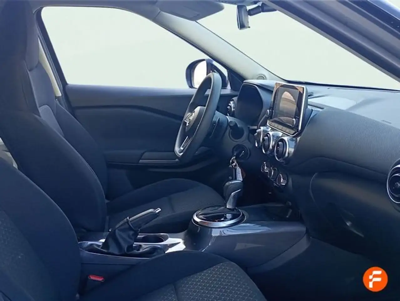 Nissan Juke DIG-T 84kW (114CV) DCT 7V N-Design Black — معرض صور السيارة 12