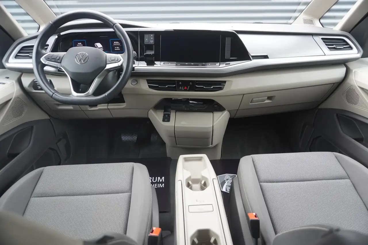 Volkswagen T7 Multivan LIFE 2.0 TSI DSG|7-SITZER|LED|NAVI — Vehicle gallery 16