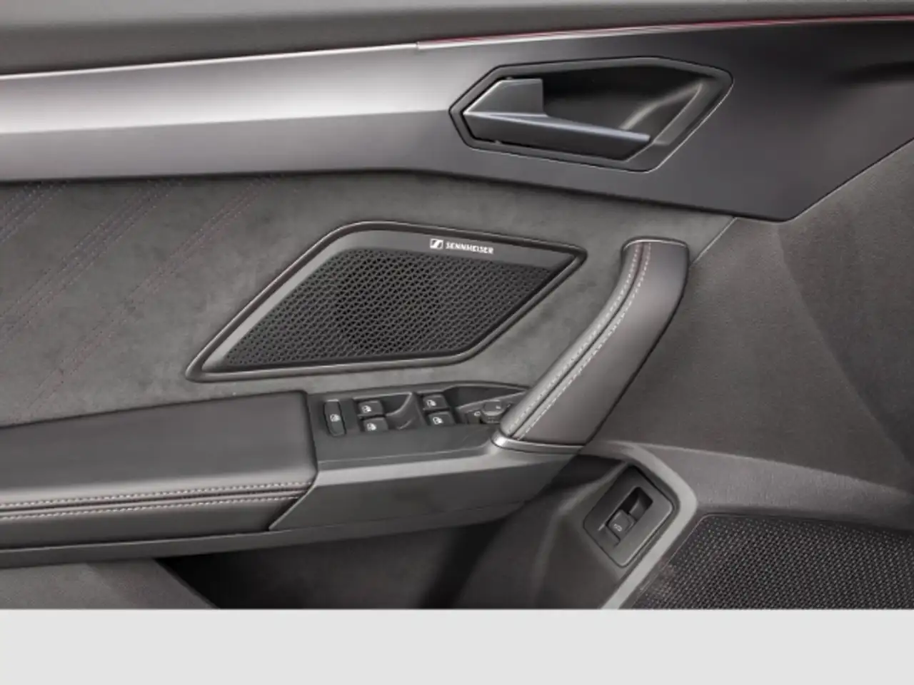 CUPRA Formentor 1.5 eTSI DSG/Dynamic-Design/Sennheiser/Intelligent — معرض صور السيارة 14