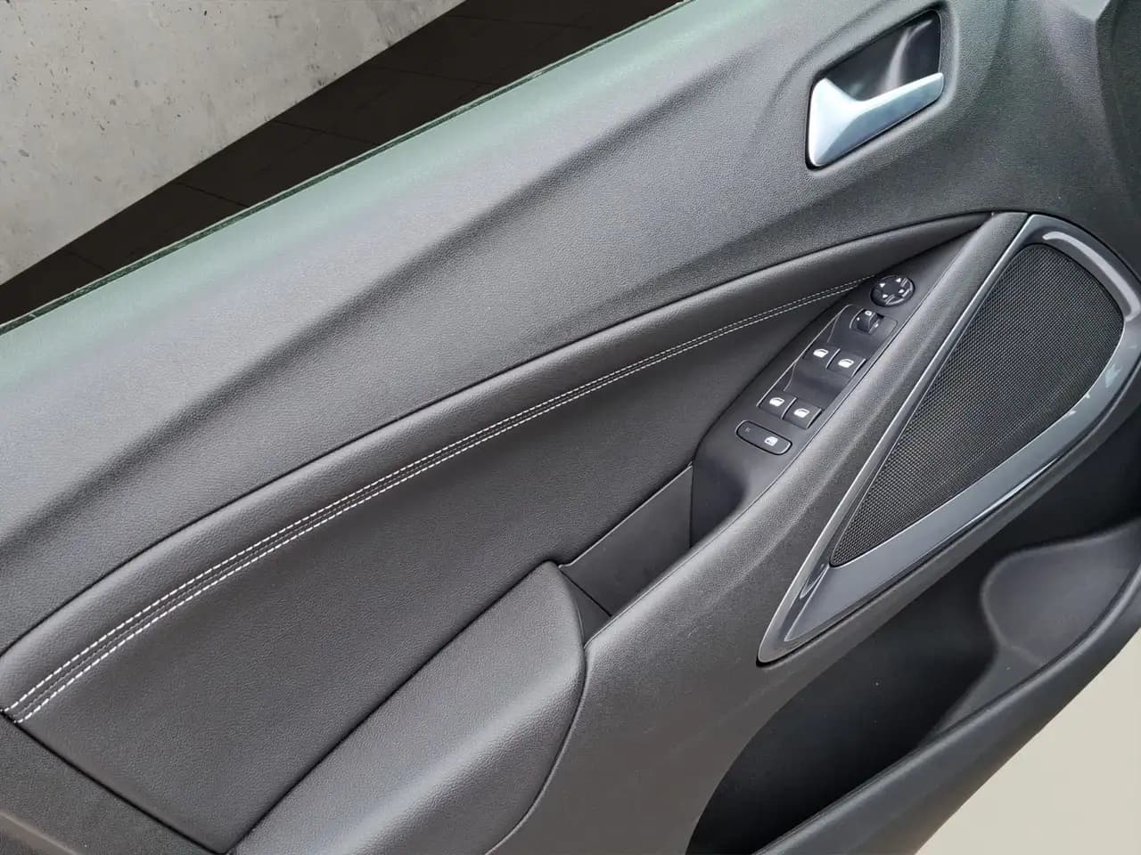 Opel Crossland 1.2 DI Turbo, Rückfahrkamera, Sitzheiz — معرض صور السيارة 12