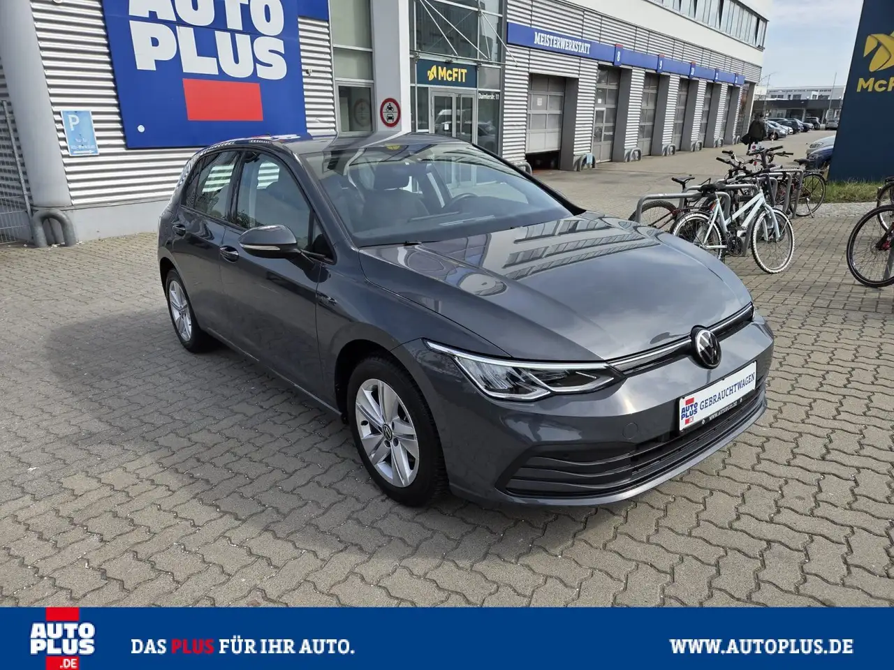 Volkswagen Golf 1.5 BMT SITZHZG+NAVI+1.HAND+ALLWETTER+GLife — معرض صور السيارة 10