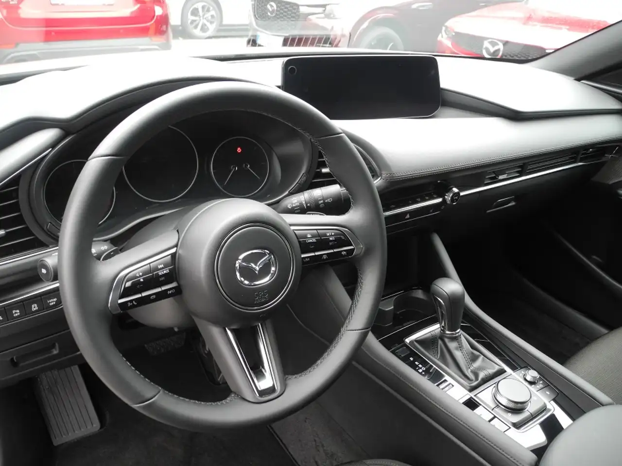 Mazda 3 2.0L e-SKYACTIV G 150ps 2024 Mazda3 G 150PS 6T 6AT — Galerie du véhicule 12