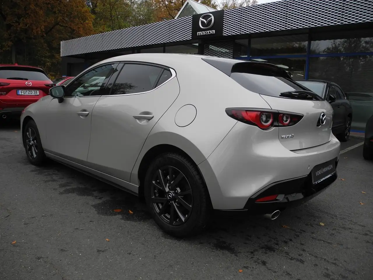 Mazda 3 2.0L e-SKYACTIV G 150ps 2024 Mazda3 G 150PS 6T 6AT — Galerie du véhicule 5