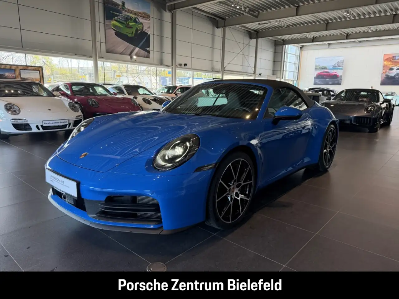 Porsche 992 911 Carrera Cabrio Sportabgas Surround-View — Bielefeld