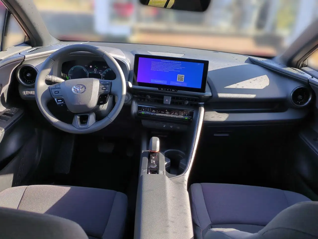 Toyota C-HR Plug-In Team D ACC, RFK. SHZ, Klima, DAB — Vehicle gallery 14