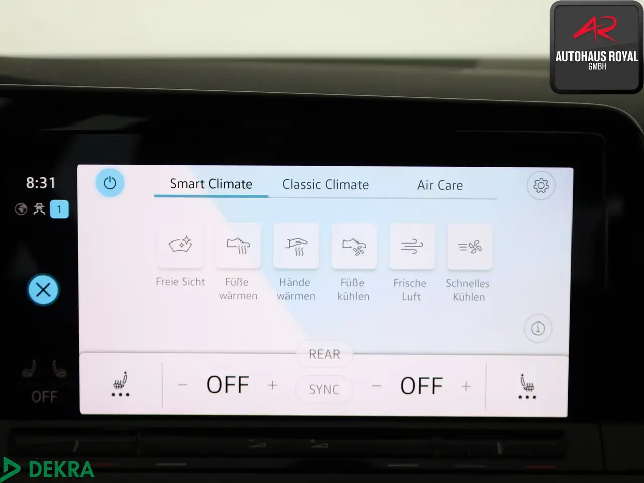 Volkswagen Golf VIII 2.0 TSI STYLE MASSAGE,MEMORY,CARPLAY — Galerie du véhicule 18