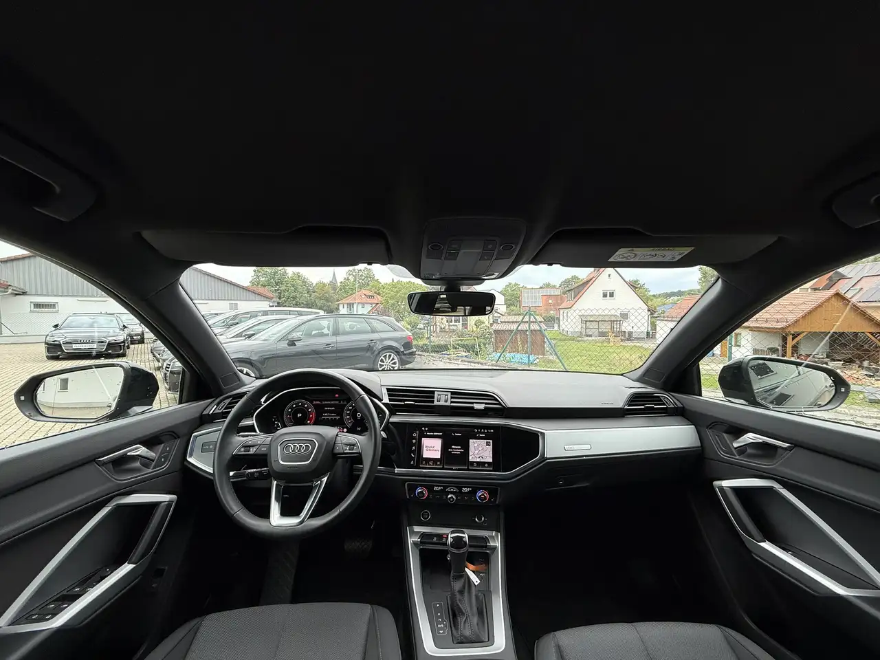 Audi Q3 S line 35 TFSI S tr. ACC eHECK KAM LED — معرض صور السيارة 21