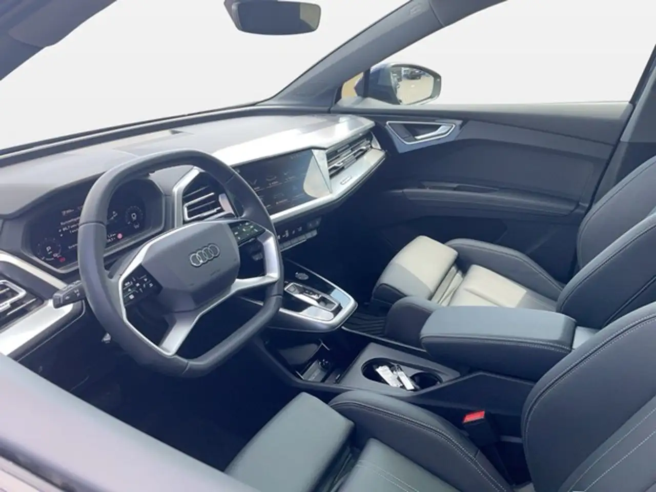 Audi Q4 e-tron basis quattro Matrix-Led*Pano*Standheizung* — معرض صور السيارة 10