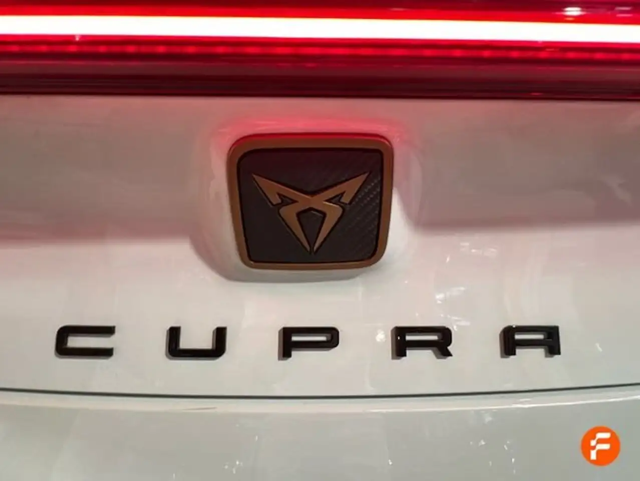 CUPRA Leon 2.0 TSI DSG 140KW — معرض صور السيارة 11