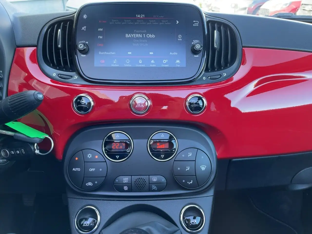 Fiat 500C 500 Cabrio 1.0 Dolcevita Hybr. Klimaautom.+LM+PDC — معرض صور السيارة 13