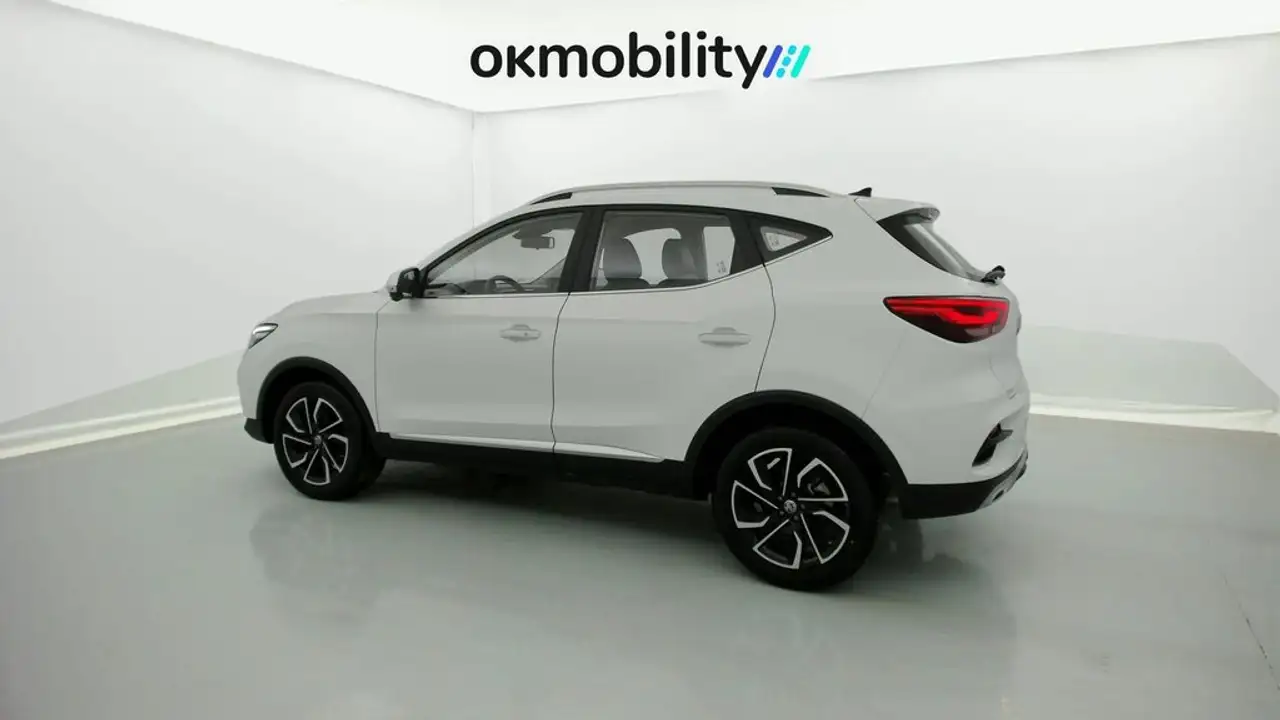 MG ZS 1.0 T-GDI 110 AT luxury — معرض صور السيارة 7