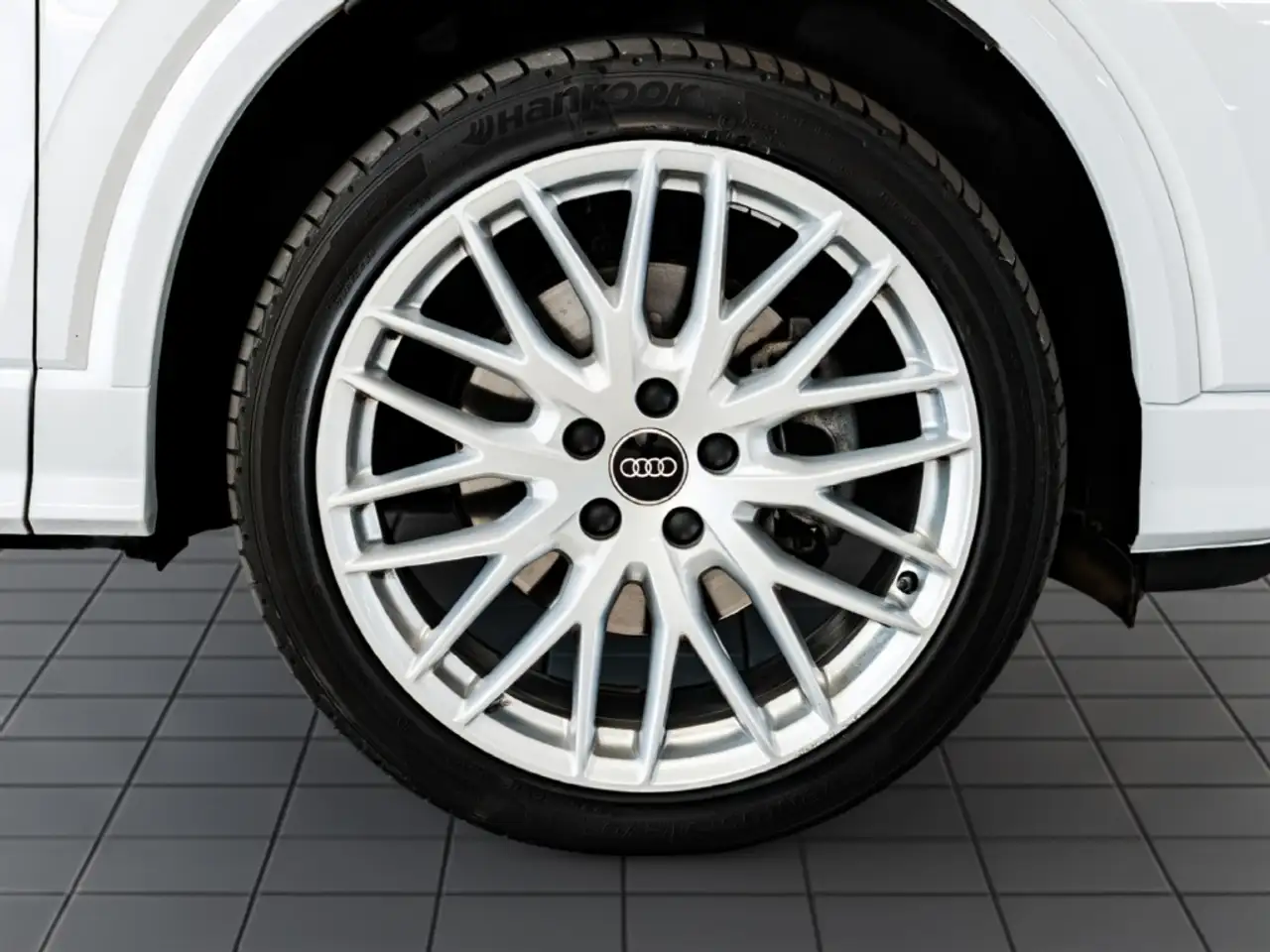 Audi Q2 35 TDI Adrenalin S tronic 110kW — Galerie du véhicule 13