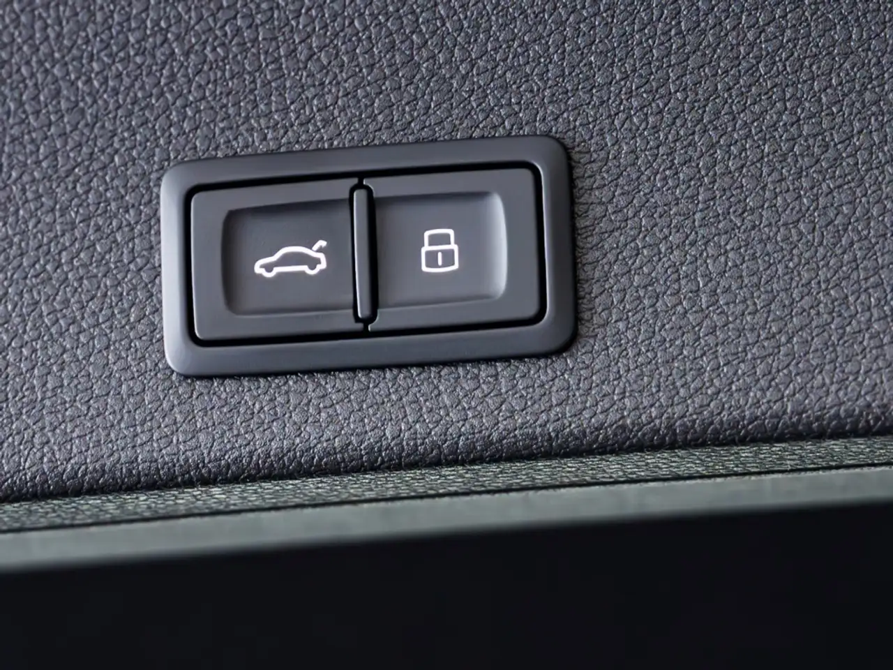 Audi Q2 35 TDI Adrenalin S tronic 110kW — Galerie du véhicule 16