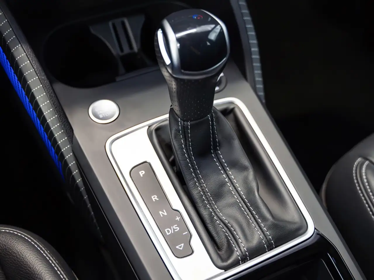 Audi Q2 35 TDI Adrenalin S tronic 110kW — Galerie du véhicule 31