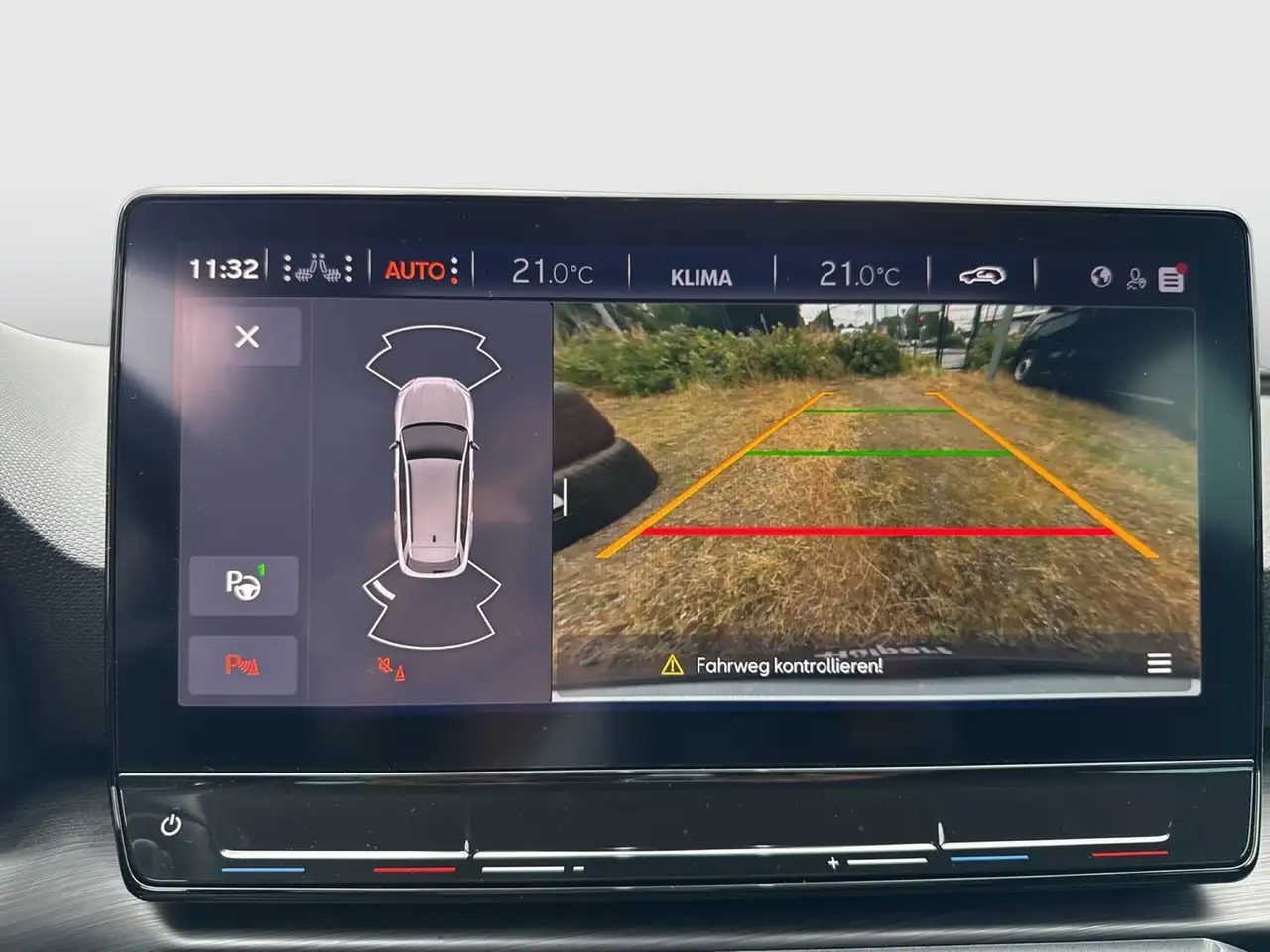 CUPRA Leon ST 1.5 eTSI CAM LM18 NAVI SITZHEIZUNG — Galerie du véhicule 12