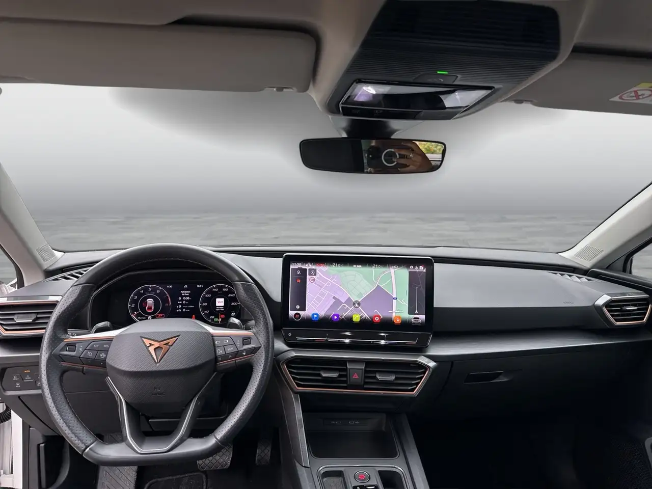 CUPRA Leon ST 1.5 eTSI CAM LM18 NAVI SITZHEIZUNG — Galerie du véhicule 7