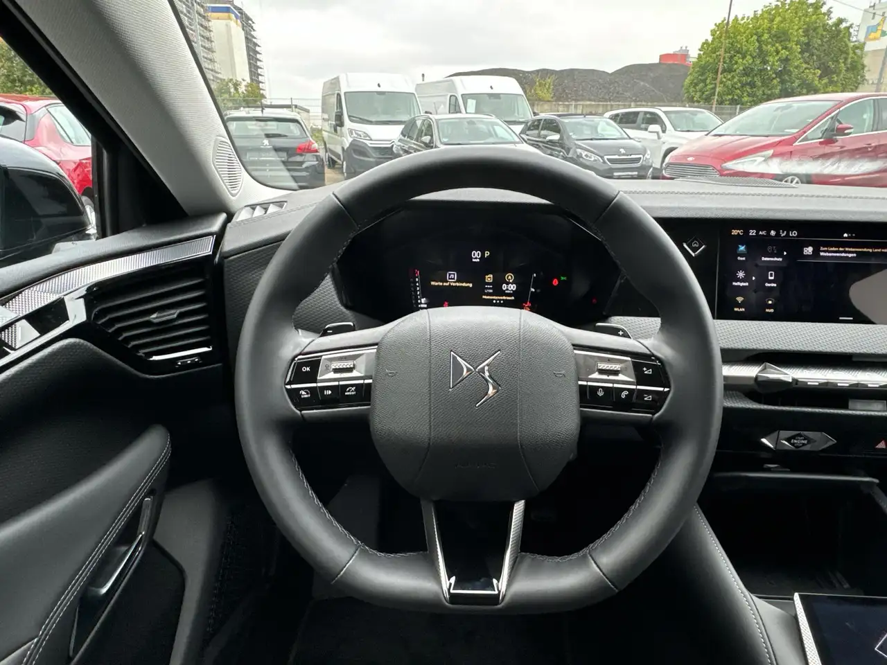 DS Automobiles DS 4 Rivoli NAVI+CARPLAY+SCHALTWIPPEN — معرض صور السيارة 9