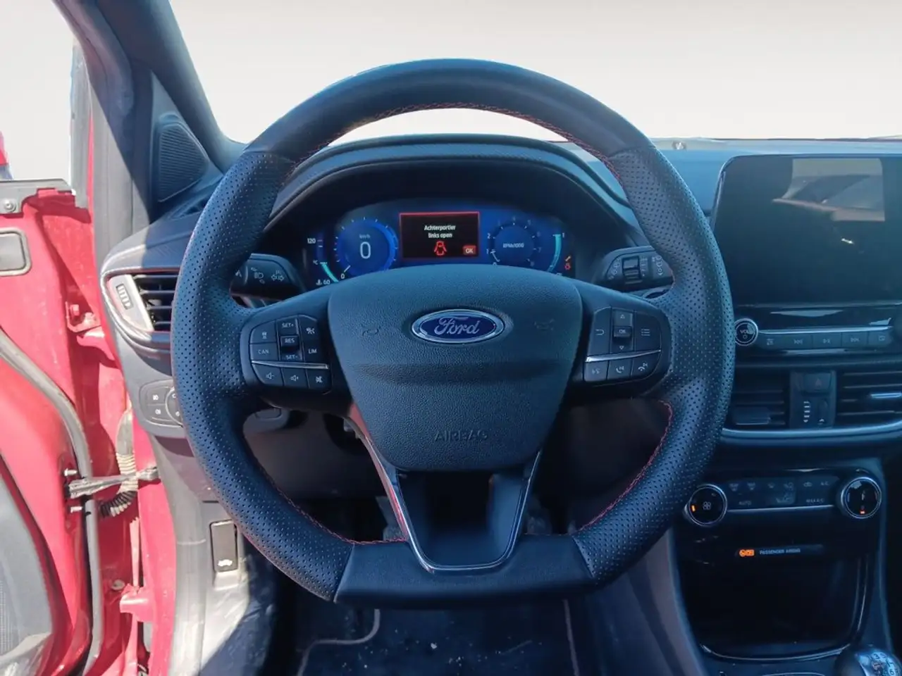 Ford Puma 1.0 EcoBoost MHEV ST-Line X 125 — معرض صور السيارة 16