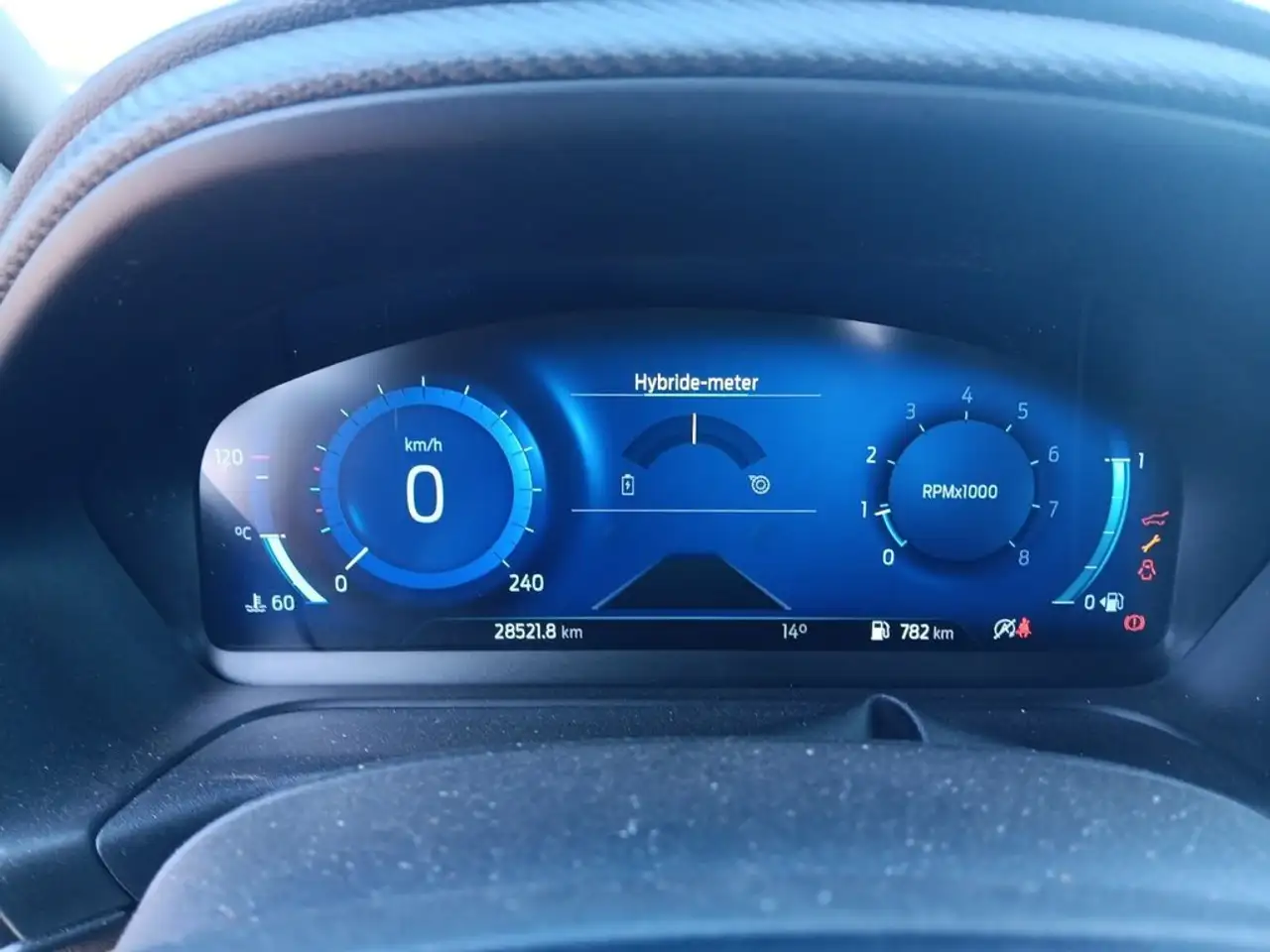 Ford Puma 1.0 EcoBoost MHEV ST-Line X 125 — معرض صور السيارة 17