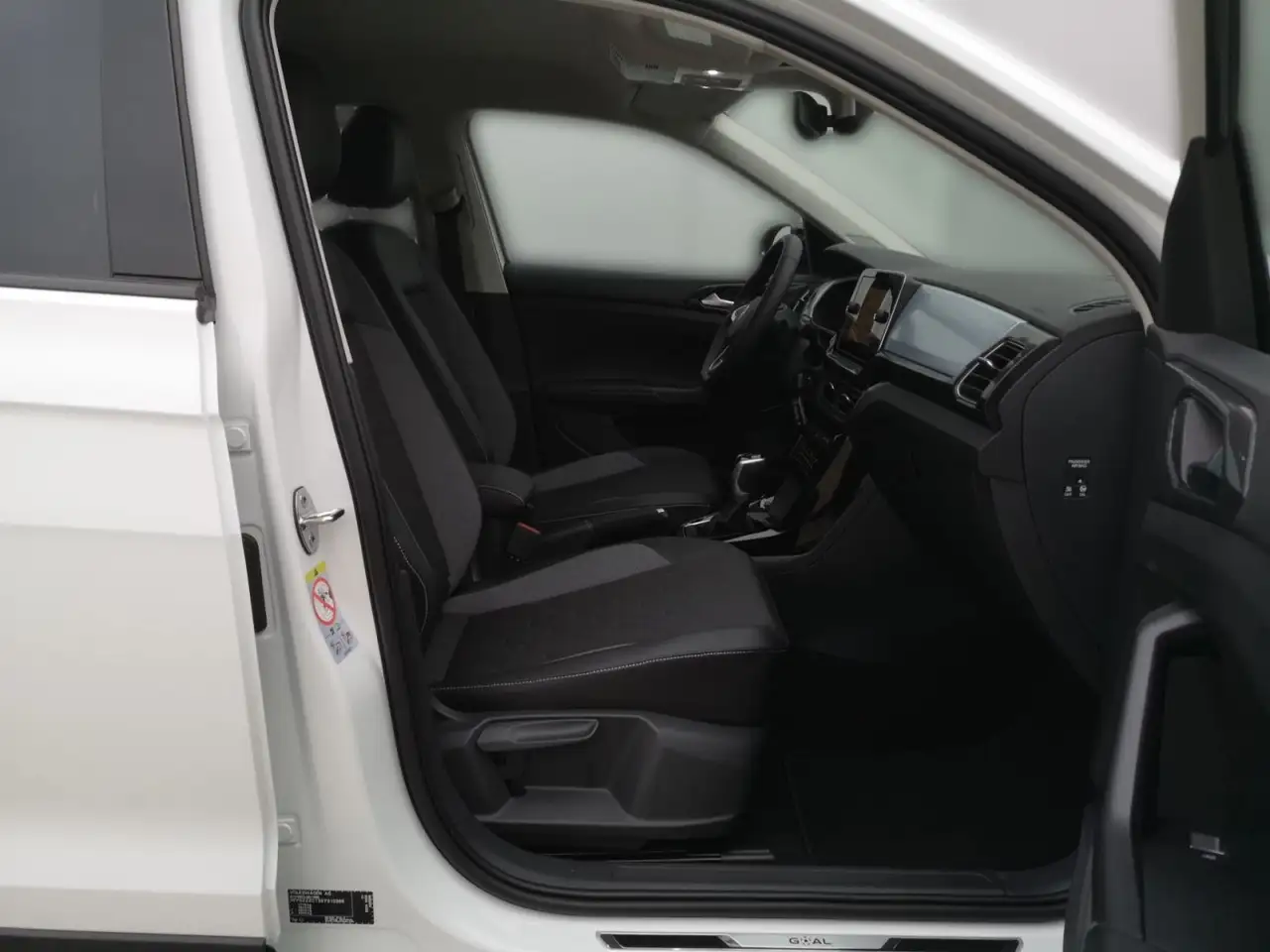 Volkswagen T-Cross Life 1.0 TSI DSG*NAVI*KAM*SHZ*APP*17ZOLL — Galería del vehículo 25