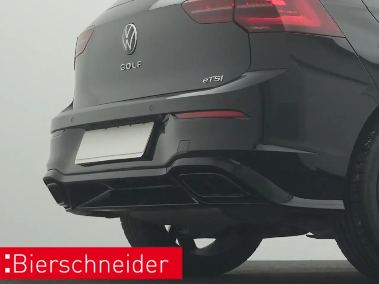 Volkswagen Golf 8 1.5 eTSI DSG R-Line NAVI AHK LED — Vehicle gallery 25