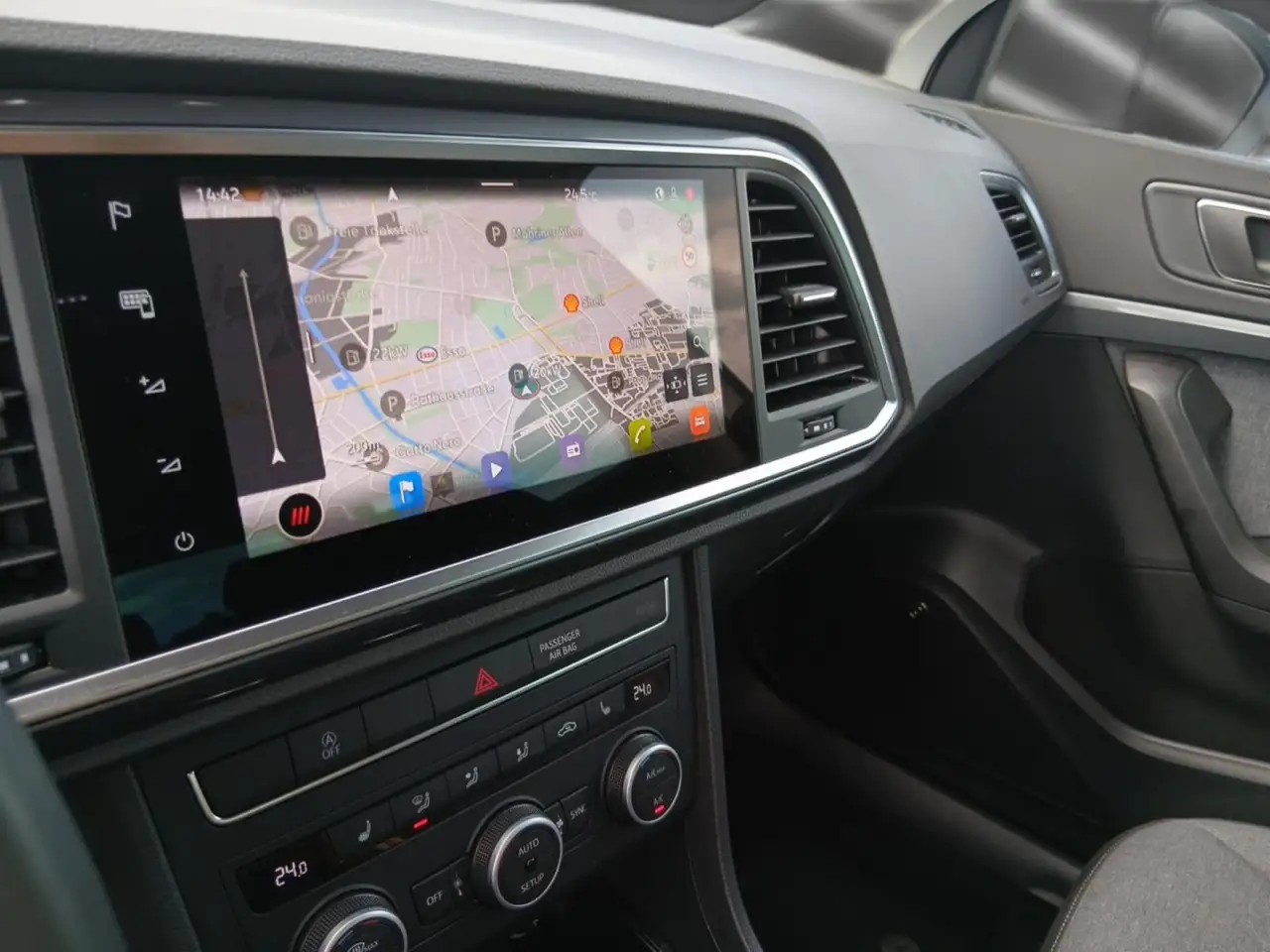 SEAT Ateca 1.5 TSI Style Edition DSG *BEATS*R-CAM* — Galería del vehículo 19