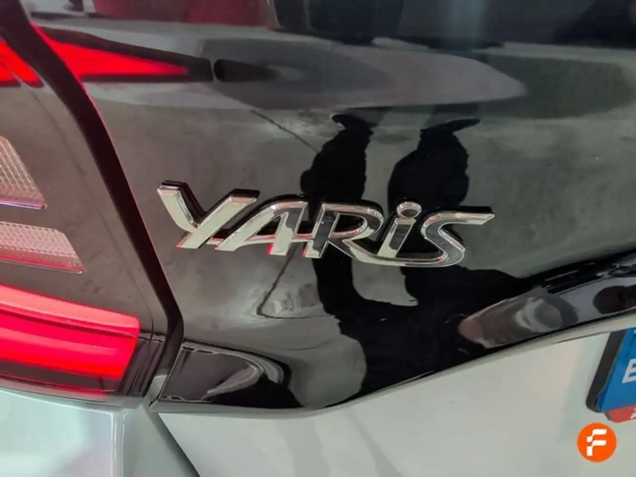 Toyota Yaris 120H 1.5 Active Plus — معرض صور السيارة 10